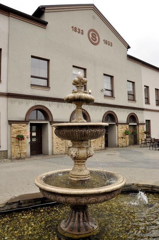 Stary Dwor Bed and Breakfast Żywiec Exteriör bild