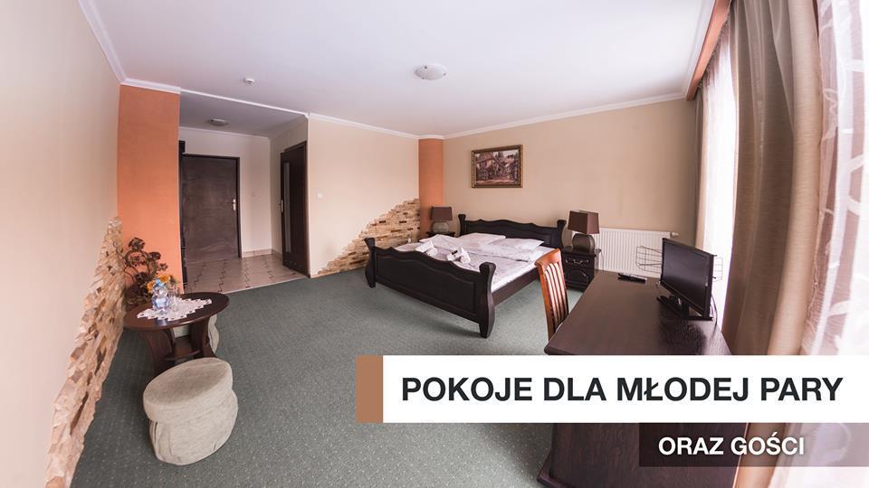 Stary Dwor Bed and Breakfast Żywiec Exteriör bild
